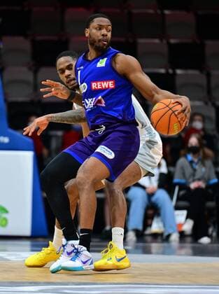 16 03 2022 Basketball Season 2021 2022 2 Bundesliga Pro A 21 Game Day Nuremberg Falcons Basketball Club NBC Phoenix Hagen Shawn Occeus 1, Phoenix Hagen before Antonio Lee AJ Davis Jr 3, Nuremberg Falcons BC NBC