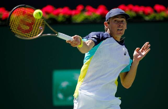 Mandatory Credit: Photo by Ella Ling Shutterstock (12845061o) Alex de Minaur of Australia in action BNP Paribas Open, Tennis, Day 8, Indian Wells Tennis Garden, California, USA - 16 Mar 2022 BNP Paribas Open, Tennis, Day 8, Indian Wells Tennis Garden, California, USA - 16 Mar 2022  Copyright: xEllaxLing Shutterstockx 12845061o