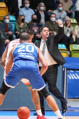 Filipovski Sasa, HC s Oliver Wuerzburg , , GER,Basketball, BBL, Fraport Skyliners vs Niners Chemnitz,27 12 2021, Frankfurt Copyright: xEibner-Pressefoto UlrichxScherbax EP_usm