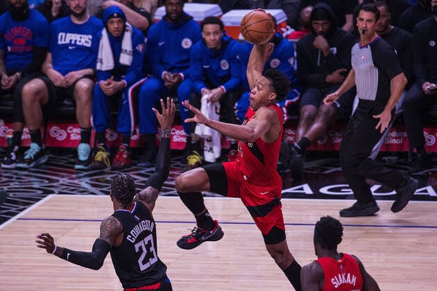 March 16, 2022, Los Angeles, California, USA: Scottie Barnes 4 of the Toronto Raptors dunks the ball during their NBA, Basketball Herren, USA game against the Los Angeles Clippers on Wednesday March 16, 2022 at the Crypto.com Arena in Los Angeles, California. Clippers lose to Raptors, 100-103. ARIANA RUIZ PI Los Angeles USA - ZUMAp124 20220316_zaa_p124_032 Copyright: xArianaxRuizx