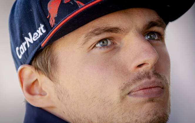 SAKHIR Max Verstappen talks to the press ahead of the Bahrain F1 Grand Prix at the Bahrain International Circuit ANP ROBIN VAN LONKHUIJSEN F1 Grand Prix of Bahrain 2022 xVIxANPxSportx xxANPxIVx 445705806 originalFilename: 445705806.jpg