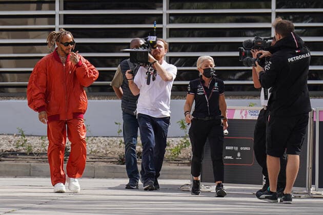 FORMULA 1 GULF AIR BAHRAIN GRAND PRIX 2022, 17 03 2022 Bahrain International Circuit, Sakhir, Bahrain on 17 March 2022 Lewis Hamilton 44 (GBR), Mercedes AMG Petronas W13 during the FORMULA 1 GULF AIR BAHRAIN GRAND PRIX 2022, Eleanor Hoad Editorial Use Only Copyright: xEleanorxHoadx ESM-0400-0039