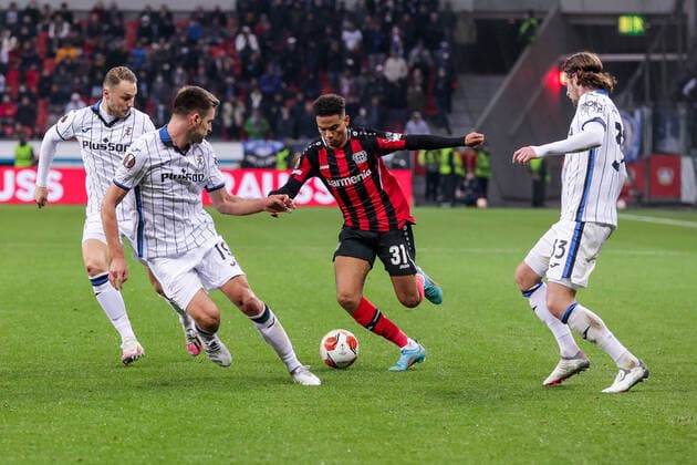 17 03 2022, Football, 2021 2022 season, UEFA Europa League, Round of 16, Second leg, Round 2 2, Bayer Leverkusen Atalanta Bergamo, v l Teun Koopmeiners Atalanta Bergamo , Berat Djimsiti Atalanta Bergamo , Amine Adli Bayer 04 Leverkusen , Hans Hateboer Atalanta Bergamo , Photo Dennis Ewert RHR FOTO xRHR FOTO DEx