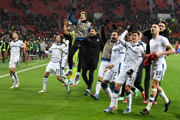 Exuberant jubilation of Atalanta Bergamo players after the victory 17 03 2022, Football, European League, Bayer 04 Leverkusen vs Atalanta Bergamo UEFA REGULATES PROHIBIT ANY USE OF PHOTOGRAPHS AS IMAGE SEQUENCES AND OR QUASI VIDEO 17 03 2022, Football, European League, Bayer 04 Leverkusen vs Atalanta Bergamo Leverkusen Copyright: xEibner-Pressefotox