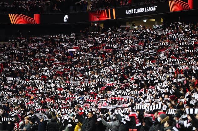 Frankfurt fans before the kickoff of the match against Betis Sevilla Eintracht Frankfurt vs Real Betis Balompie, football, Uefa Europa League, 17 03 2022 Eintracht Frankfurt vs Real Betis Balompie, football, Uefa Europa League, 17 03 2022 Frankfurt Copyright: xEibner-Pressefotox EP_RWS