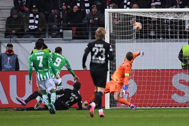 Soccer Europa League Round of 16 Eintracht Frankfurt Betis Sevilla on 17 03 2022 at Deutsche Bank Park in Frankfurt Goal to 0 1 by Borja Iglesias Sevilla xHDx
