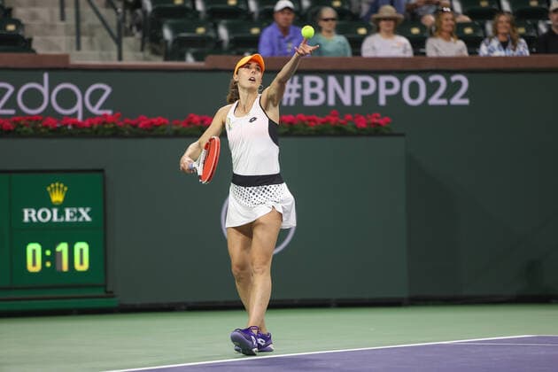 INDIAN WELLS, CA - MARCH 17: Alize Cornet (FRA) serves during the semifinal round of the BNP Paribas Open on March 17, 2022 at Indian Wells Tennis Garden in Indian Wells, CA. (Photo by George Walker Icon Sportswire) TENNIS: MAR 17 BNP Paribas Open Icon220317152