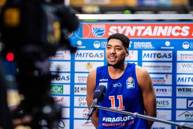 BB 1BL Syntainics MBC JobStairs Giessen 46er Kostja Mushidi Syntainics MBC in interview during the match season 2021 2022 men in the EasyCredit Bundesliga between Syntainics MBC and JobStairs Giessen 46er at Stadthalle Weissenfels on 17 March 2022 in Weissenfels, Saxony Anhalt, Germany