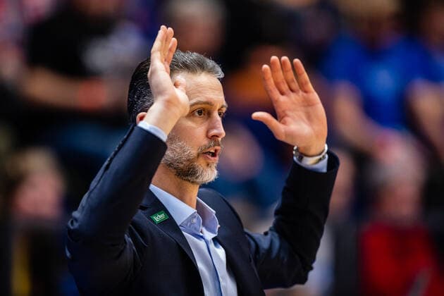 BB 1BL Syntainics MBC JobStairs Giessen 46er coach Pete Strobl 46er during the match season 2021 2022 men in the EasyCredit Bundesliga between Syntainics MBC and JobStairs Giessen 46er at Stadthalle Weissenfels on 17 March 2022 in Weissenfels, Saxony Anhalt, Germany