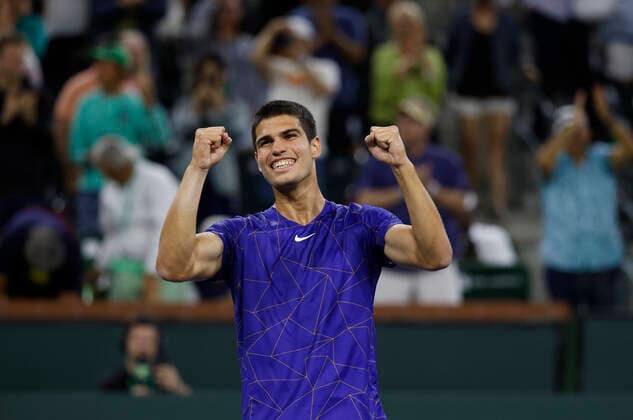March 17, 2022 Carlos Alcaraz of Spain reacts to winning his match against Cameron Norrie of Great Britain during the quarterfinals of the 2022 BNP Paribas Open at Indian Wells Tennis Garden in Indian Wells, California. Mandatory Photo Credit: CSM. Indian Wells United States of America - ZUMAc04_ 20220317_zaf_c04_174 Copyright: xCharlesxBausx