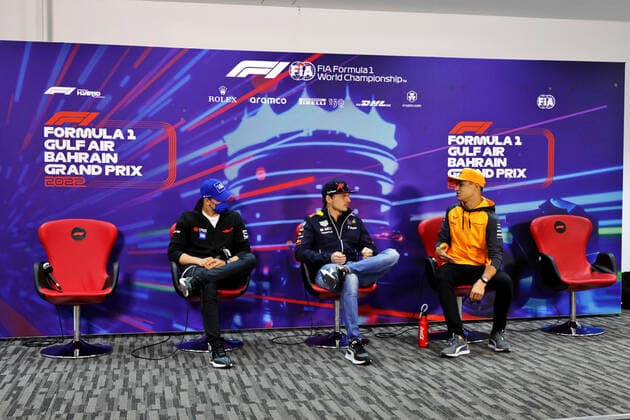 SCHUMACHER Mick (ger), Haas F1 Team VF-22 Ferrari, portrait VERSTAPPEN Max (ned), Red Bull Racing RB18, portrait NORRIS Lando (gbr), McLaren F1 Team MCL36, portrait press conference, PK, Pressekonferenz during the Formula 1 Gulf Air Bahrain Grand Prix 2022, 1st round of the 2022 FIA Formula One World Championship, WM, Weltmeisterschaft on the Bahrain International Circuit, from March 18 to 20, 2022 in Sakhir, Bahrain - F1 - BAHRAIN GRAND PRIX 2022 DPPI Panoramic 016A3806