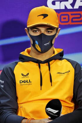 NORRIS Lando (gbr), McLaren F1 Team MCL36, portrait press conference, PK, Pressekonferenz during the Formula 1 Gulf Air Bahrain Grand Prix 2022, 1st round of the 2022 FIA Formula One World Championship, WM, Weltmeisterschaft on the Bahrain International Circuit, from March 18 to 20, 2022 in Sakhir, Bahrain - F1 - BAHRAIN GRAND PRIX 2022 DPPI Panoramic 016A3884