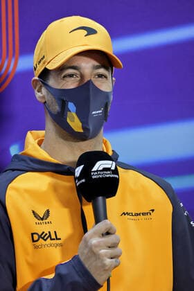 RICCIARDO Daniel (aus), McLaren F1 Team MCL36, portrait press conference, PK, Pressekonferenz during the Formula 1 Gulf Air Bahrain Grand Prix 2022, 1st round of the 2022 FIA Formula One World Championship, WM, Weltmeisterschaft on the Bahrain International Circuit, from March 18 to 20, 2022 in Sakhir, Bahrain - F1 - BAHRAIN GRAND PRIX 2022 DPPI Panoramic 016A4126