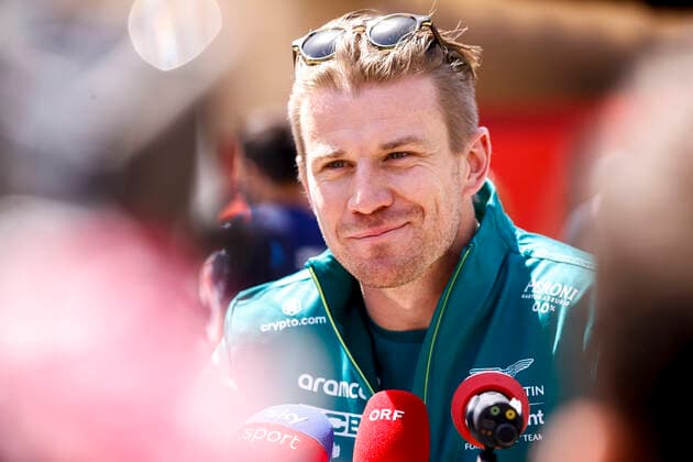 27 Nico Hulkenberg DEU, Aston Martin Aramco Cognizant F1 Team , F1 Grand Prix of Bahrain at Bahrain International Circuit on March 18, 2022 in Sakhir, Bahrain Photo by HOCH ZWEI Sakhir Bahrain