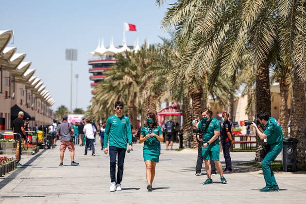 STROLL Lance (can), Aston Martin F1 Team AMR22, portrait during the Formula 1 Gulf Air Bahrain Grand Prix 2022, 1st round of the 2022 FIA Formula One World Championship, WM, Weltmeisterschaft on the Bahrain International Circuit, from March 18 to 20, 2022 in Sakhir, Bahrain - F1 - BAHRAIN GRAND PRIX 2022 DPPI Panoramic  20220318_GOOD6102