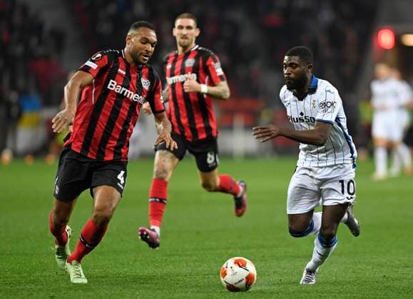 17 03 2022, Leverkusen, Germany, BayArena, Bayer 04 Leverkusen vs Atalanta Bergamo UEFA Europa League Round of 16, Jonathan Tah Bayer 04 Leverkusen and Jeremie Boga Atalanta Bergamo in duel Photo Ralf Treese Leverkusen BayArena Nordrhein Westfalen Germany  521_LEVATA20220317_095 Treese-521