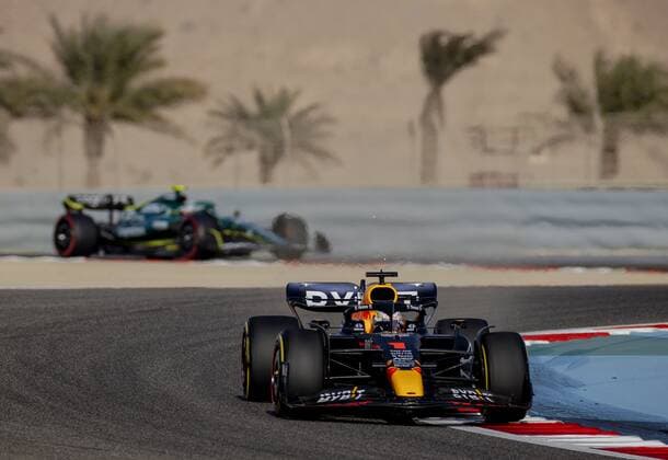 BAHRAIN Max Verstappen 1 with the Oracle Red Bull Racing RB18 Honda on track during practice 1 ahead of the Bahrain F1 Grand Prix at the Bahrain International Circuit on March 18, 2021 in Bahrain, Bahrain ANP ROBIN VAN LONKHUIJSEN F1 Grand Prix of Bahrain Practice 1 and 2 2022 xVIxANPxSportx xxANPxIVx 445756111 originalFilename: 445756111.jpg