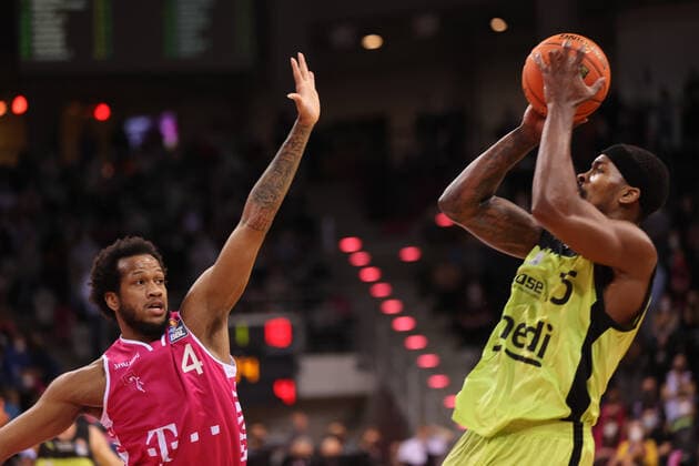 Basketball, BBL, Telekom Baskets Bonn - Medi Bayreuth