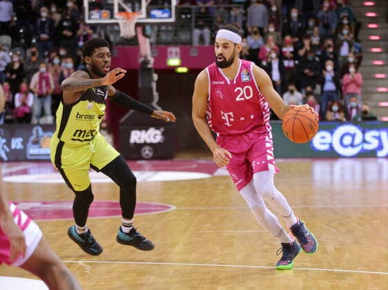 Jeremy Morgan Telekom Baskets Bonn vs medi bayreuth easyCredit BBL 1 Bundesliga , 2021 2022 season , main round 26 matchday