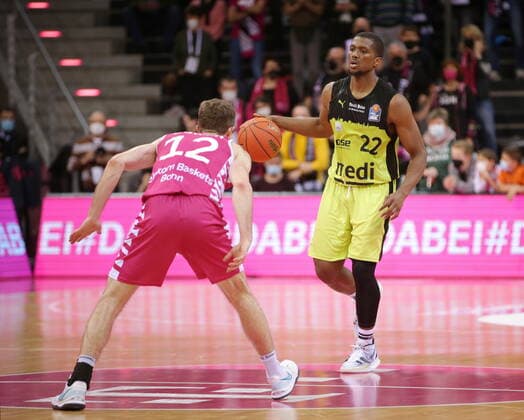 Telekom Baskets Bonn vs Cameron Wells medi bayreuth easyCredit BBL 1 Bundesliga , 2021 2022 season , Main round 26 matchday