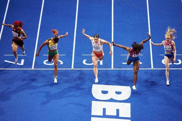 Bilder des Jahres 2022, Sport 03 März Sport Themen der Woche KW11 Sport Bilder des Tages 18.03.2022 BELGRAD SERBIA, STARK ARENA HALOWE MISTRZOSTWA SWIATA W LEKKIE ATLETYCE BELGRAD 2022 ( WORLD ATHLETICS INDOOR CHAMPIONSHIPS BELGRADE 2022) BIEG 60 M FINAL NZ. EWA SWOBODA BRIANA WILLIAMS MIKIAH BRISCO FOTO RADOSLAW JOZWIAK CYFRASPORT NEWSPIX.PL --- Newspix.pl  RJ3_1949