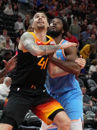 Utah Jazz forward Juancho Hernangomez (41) fights for position with LA Clippers forward Semi Ojeleye (37) during a NBA, Basketball Herren, USA game between Utah Jazz and Los Angeles Clippers, at the Vivint Smart Home Arena in Salt Lake City, Utah, USA, 18 March 2022. Utah Jazz at Los Angeles Clippers !ACHTUNG: NUR REDAKTIONELLE NUTZUNG!  Copyright: xGEORGExFREYx AME4405 20220319-20183ab8e28988f0891468e30fe70d7c4e261675