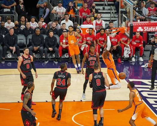 Phoenix, Arizona, March 18th 2022: Deandre Ayton ( 22 Phoenix Suns)& xA