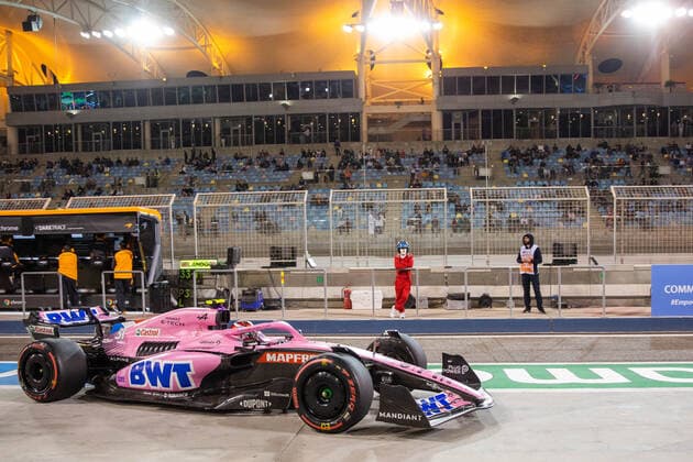 FORMULA 1 GULF AIR BAHRAIN GRAND PRIX 2022, 18 03 2022 Bahrain International Circuit, Sakhir, Bahrain on 18 March 2022 Esteban Ocon 31 (FRA), Alpine A522 during P1 FORMULA 1 GULF AIR BAHRAIN GRAND PRIX 2022, Phil Duncan Editorial Use Only Copyright: xPhilxDuncanx ESM-0406-0045