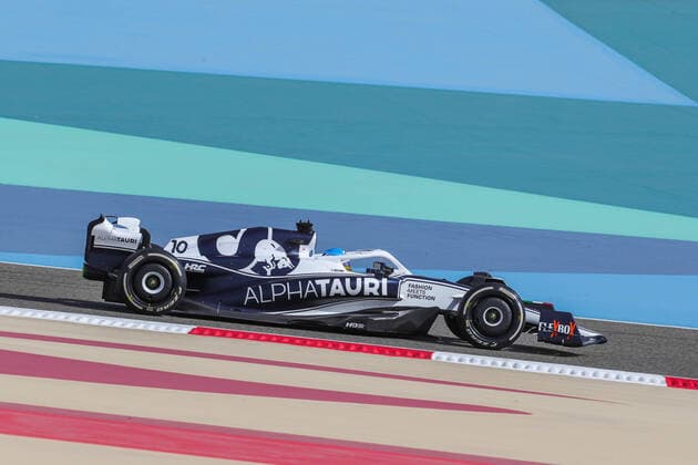 FORMULA 1 GULF AIR BAHRAIN GRAND PRIX 2022, 18 03 2022 Bahrain International Circuit, Sakhir, Bahrain on 18 March 2022 Pierre Gasly 10 (FRA), Scuderia AlphaTauri AT03 during P1 FORMULA 1 GULF AIR BAHRAIN GRAND PRIX 2022, Phil Duncan Editorial Use Only Copyright: xPhilxDuncanx ESM-0406-0049