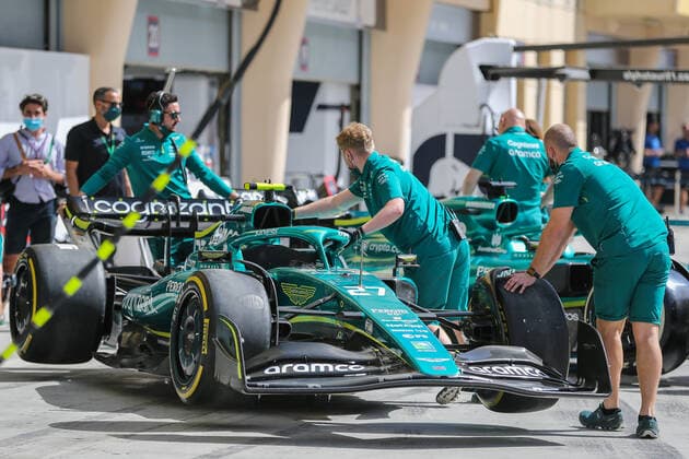 FORMULA 1 GULF AIR BAHRAIN GRAND PRIX 2022, 18 03 2022 Bahrain International Circuit, Sakhir, Bahrain on 18 March 2022 Nicolas Hulkenberg (GER), Aston Martin, AMR22 Nico car during P1 FORMULA 1 GULF AIR BAHRAIN GRAND PRIX 2022, Phil Duncan Editorial Use Only Copyright: xPhilxDuncanx ESM-0406-0053