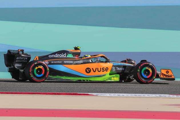 Sport Bilder des Tages FORMULA 1 GULF AIR BAHRAIN GRAND PRIX 2022, 18 03 2022 Bahrain International Circuit, Sakhir, Bahrain on 18 March 2022 Lando Norris 4 (GBR), McLaren MCL36 during P1 FORMULA 1 GULF AIR BAHRAIN GRAND PRIX 2022, Phil Duncan Editorial Use Only Copyright: xPhilxDuncanx ESM-0406-0056