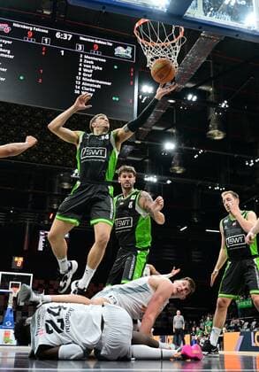 19 03 2022 Basketball Season 2021 2022 2 Bundesliga Pro A 30 Matchday Nürnberg Falcons Basketball Club NBC Römerstrom Gladiators Trier Brody Clarke 14, Römerstrom Gladiators Trier Enosch Wolf 8, Römerstrom Gladiators Trier , top Roland L Amour Nyama 24, Nürnberg Falcons BC NBC Jonathan Maier 13, Nürnberg Falcons BC NBC bottom