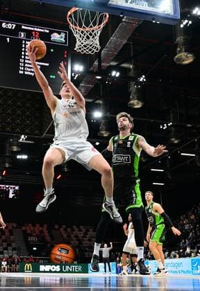 19 03 2022 Basketball Season 2021 2022 2 Bundesliga Pro A 30 Matchday Nürnberg Falcons Basketball Club NBC Römerstrom Gladiators Trier Jonathan Maier 13, Nürnberg Falcons BC NBC Enosch Wolf 8, Römerstrom Gladiators Trier
