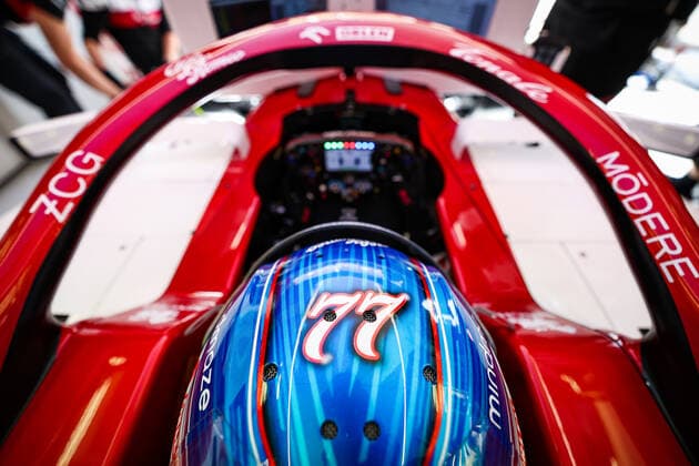 BOTTAS Valtteri (fin), Alfa Romeo F1 Team ORLEN C42, helmet, during the Formula 1 Gulf Air Bahrain Grand Prix 2022, 1st round of the 2022 FIA Formula One World Championship, WM, Weltmeisterschaft on the Bahrain International Circuit, from March 18 to 20, 2022 in Sakhir, Bahrain - F1 - BAHRAIN GRAND PRIX 2022 DPPI Panoramic  20220319_G00D7933