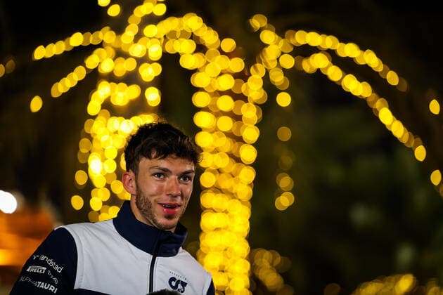 GASLY Pierre (fra), Scuderia AlphaTauri AT03, portrait during the Formula 1 Gulf Air Bahrain Grand Prix 2022, 1st round of the 2022 FIA Formula One World Championship, WM, Weltmeisterschaft on the Bahrain International Circuit, from March 18 to 20, 2022 in Sakhir, Bahrain - F1 - BAHRAIN GRAND PRIX 2022 DPPI Panoramic  20220319_GOOD8183
