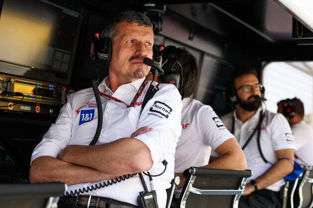 Sport Themen der Woche KW11 STEINER Guenther (ita), Team Principal of Haas F1 team, portrait during the Formula 1 Gulf Air Bahrain Grand Prix 2022, 1st round of the 2022 FIA Formula One World Championship, WM, Weltmeisterschaft on the Bahrain International Circuit, from March 18 to 20, 2022 in Sakhir, Bahrain - F1 - BAHRAIN GRAND PRIX 2022 DPPI Panoramic  20220319_GOOD7454