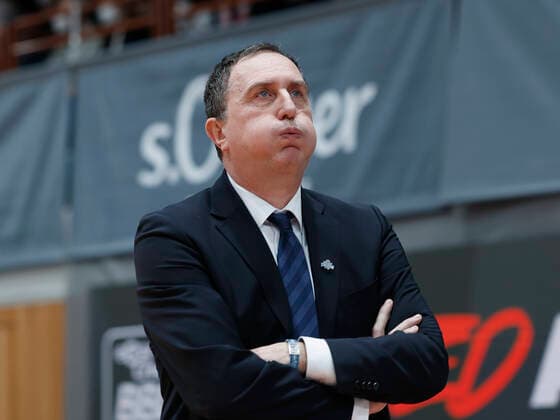 19 03 2022, Basketball, BBL, s Oliver Wuerzburg MLP Academics Heidelberg, GER, Wuerzburg, tectake Arena picture coach Branislav Ignjatovic MLP Academics Heidelberg Copyright: HMBxMedia xHeikoxBecker
