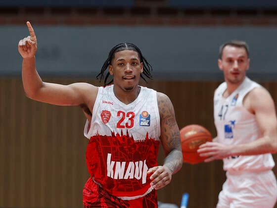19 03 2022, basketball, BBL, s Oliver Wuerzburg MLP Academics Heidelberg, GER, Wuerzburg, tectake Arena picture cheering Desi Rodriguez s Oliver Wuerzburg Copyright: HMBxMedia xHeikoxBecker