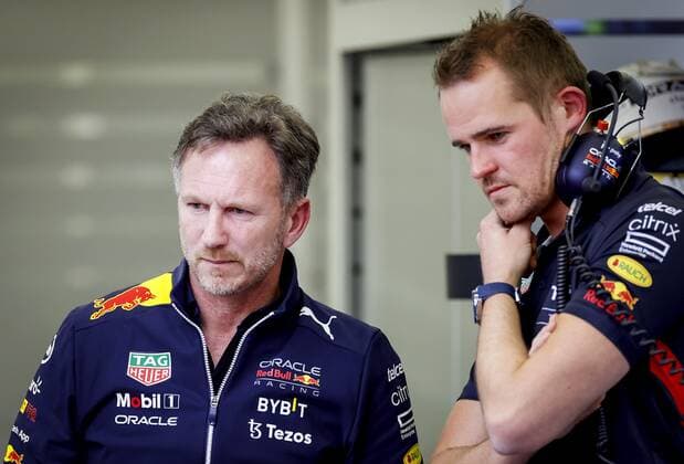 BAHRAIN Christian Horner L of Red Bull Racing after the Bahrain F1 Grand Prix at the Bahrain International Circuit on March 20, 2022 in Bahrain, Bahrain ANP ROBIN VAN LONKHUIJSEN Bahrain,BAHREIN xVIxANPx xxANPxIVx 445857406 originalFilename: 0153097384st.jpg