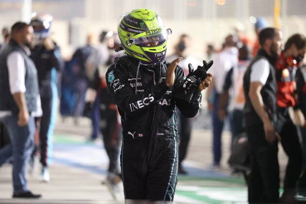 HAMILTON Lewis (gbr), Mercedes AMG F1 Team W13, portrait celebrates his third place during the Formula 1 Gulf Air Bahrain Grand Prix 2022, 1st round of the 2022 FIA Formula One World Championship, WM, Weltmeisterschaft on the Bahrain International Circuit, from March 18 to 20, 2022 in Sakhir, Bahrain - F1 - BAHRAIN GRAND PRIX 2022 - RACE DPPI Panoramic  AC9I3506