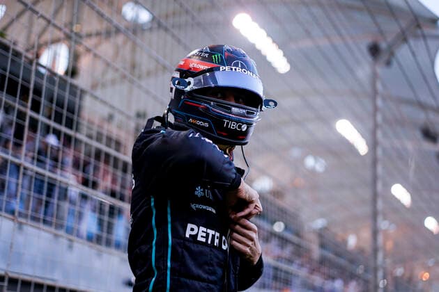March 20, 2022, Sakhir, Bahrain: GEORGE RUSSELL of Great Britain and Mercedes-AMG F1 Team on the starting grid before the 2022 FIA Formula 1 Bahrain Grand Prix at Bahrain International Circuit in Sakhir, Bahrain. Sakhir Bahrain - ZUMAg147 20220320_zap_g147_032 Copyright: xJamesxGasperottix