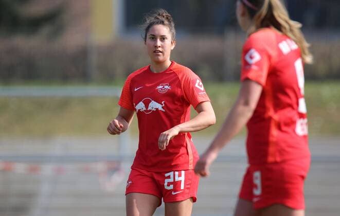 20 03 2022, xcex, GER, Frankfurt am Main, Stadion am Brentanobad, Frauenfussball, 2 Bundesliga, Saison 2021 2022, Spieltag 15, SGE, RBL, Eintracht Frankfurt Frauen II RasenBallsport Leipzig, Yvonne Weilharter RBL DFL regulations prohibit any use of photographs as image sequences and or quasi video