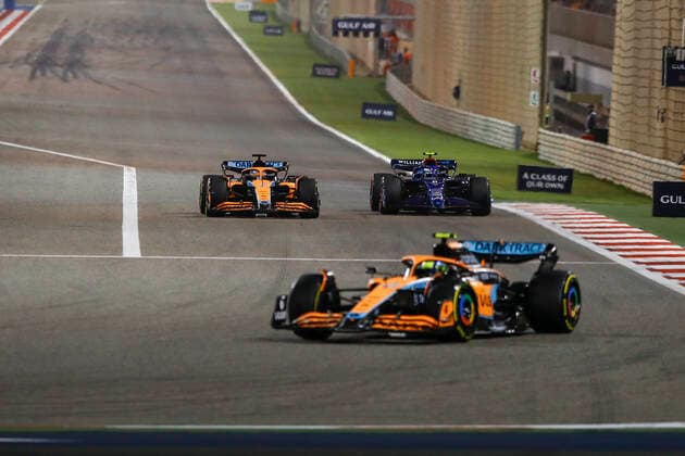 4 Lando Norris GBR, McLaren F1 Team , 3 Daniel Ricciardo AUS, McLaren F1 Team , 6 Nicholas Latifi CAN, Williams Racing , F1 Grand Prix of Bahrain at Bahrain International Circuit on March 20, 2022 in Sakhir, Bahrain Photo by HOCH ZWEI Sakhir Bahrain