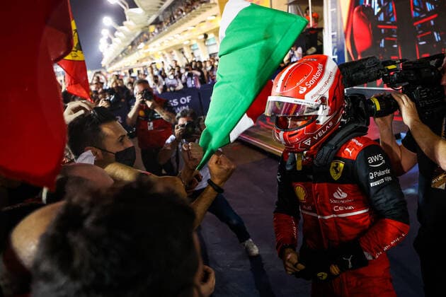 LECLERC Charles (mco), Scuderia Ferrari F1-75, portrait celebrating victory during the Formula 1 Gulf Air Bahrain Grand Prix 2022, 1st round of the 2022 FIA Formula One World Championship, WM, Weltmeisterschaft on the Bahrain International Circuit, from March 18 to 20, 2022 in Sakhir, Bahrain - F1 - BAHRAIN GRAND PRIX 2022 - RACE DPPI Panoramic  20220320_G00D0365