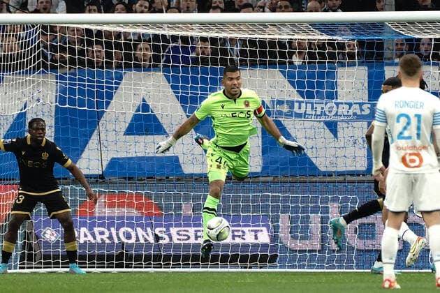 Sport Bilder des Tages Walter Benitez (OGC Nice) FOOTBALL : Olympique de Marseille vs OGC Nice - Ligue 1 Uber Eats - Marseille - 20 03 2021 NorbertScanella Panoramic 
