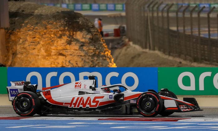 FORMULA 1 GULF AIR BAHRAIN GRAND PRIX 2022, 20 03 2022 Bahrain International Circuit, Sakhir, Bahrain on 20 March 2022 Kevin Magnussen 20 (DEN) Haas, VF22 Replacing Nikita Mazepin during the FORMULA 1 GULF AIR BAHRAIN GRAND PRIX 2022, Phil Duncan Editorial Use Only Copyright: xPhilxDuncanx ESM-0412-0050