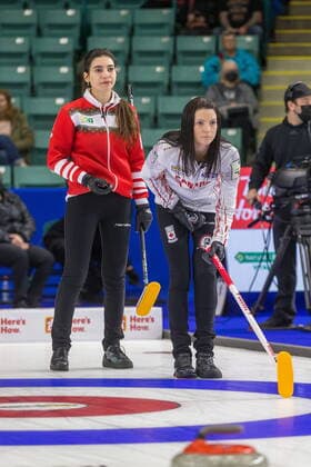 March 20, 2022, Prince George, BC, CANADA: Canada skip Kerri Einarson gives direction to her teammates while Turkey skip Dilsat Yildiz looks on at CN Centre on Sunday afternoon at the Womens World Curling in Prince George, B.C., Sunday, March 20, 2022. Canada News - March 20, 2022  - ZUMAc35_ 20220320_zaf_c35_075 Copyright: xJamesxDoylex