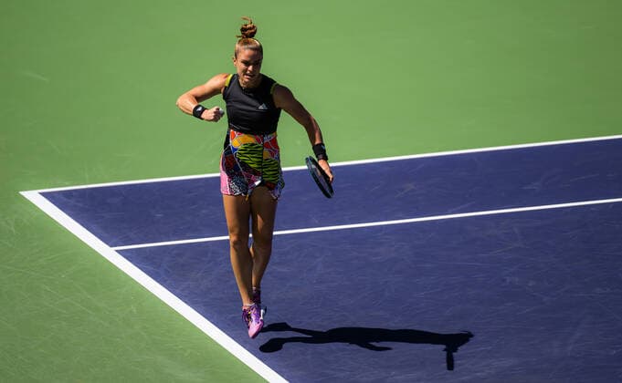 March 20, 2022, INDIAN WELLS, CALIFORNIA, UNITED STATES: Maria Sakkari of Greece in action during the final of the 2022 BNP Paribas Open WTA, Tennis Damen 1000 tennis tournament against Iga Swiatek of Poland INDIAN WELLS UNITED STATES - ZUMAa181 20220320_zaa_a181_239 Copyright: xRobxPrangex