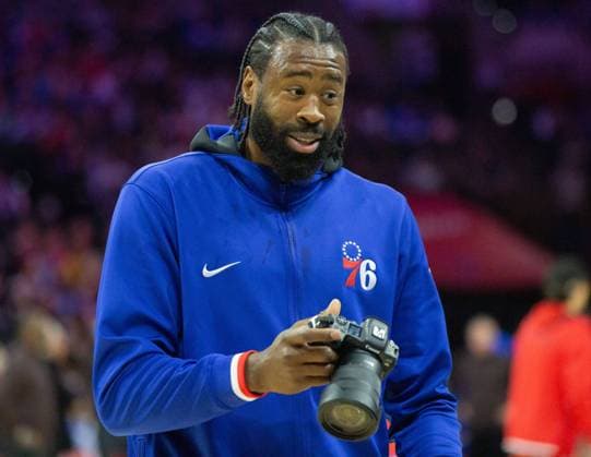 Philadelphia, Pennsylvania, United States of America, March 20th 2022: DeAndre Jordan (76ers 9)& xA