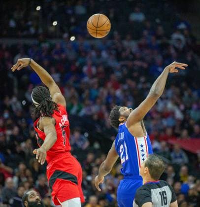 Philadelphia, Pennsylvania, United States of America, March 20th 2022: Joel Embiid (76ers 21)& xA